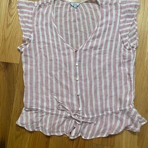 Rails Pink and White Blouse Elegant and Versatile